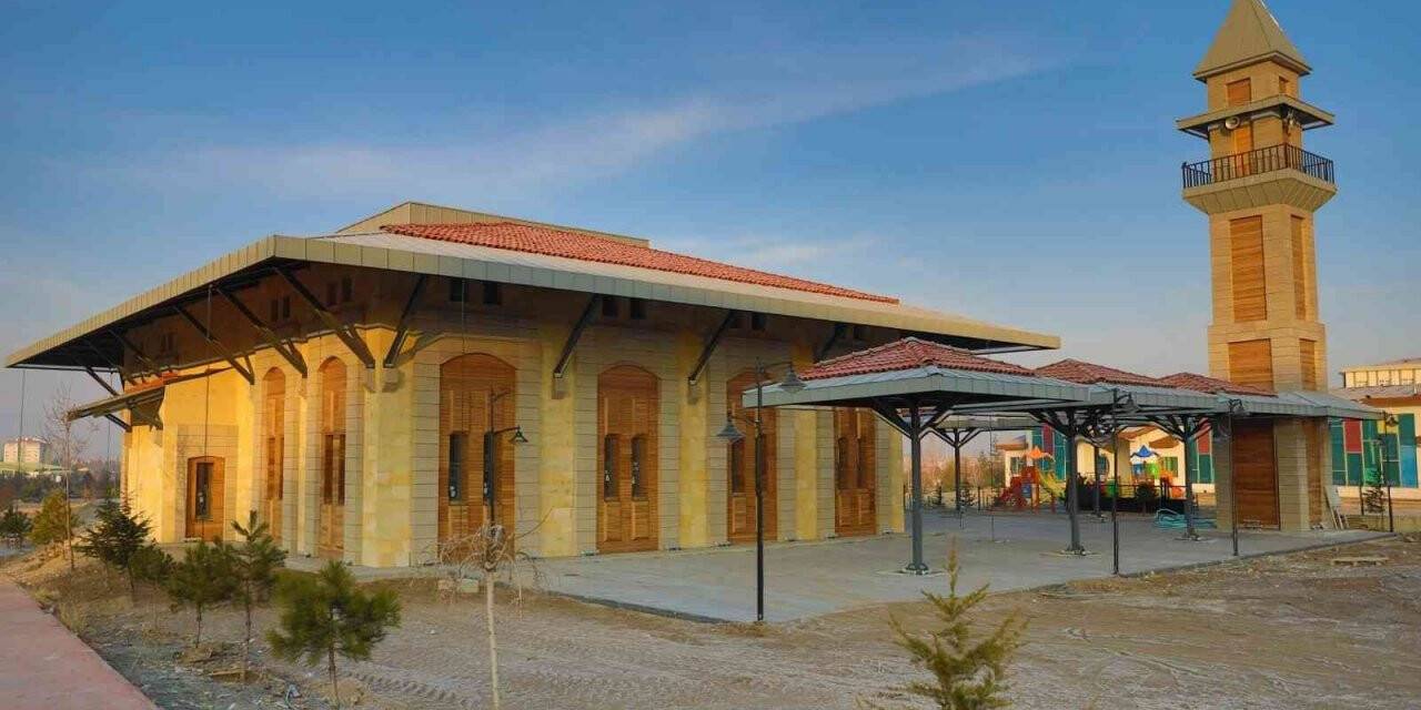 Hacı Bayram Sanık ve Evlatları Cami’nde sona yaklaşıldı