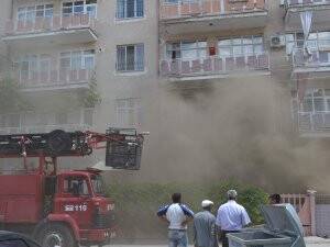 APARTMAN YANGINI KORKUTTU