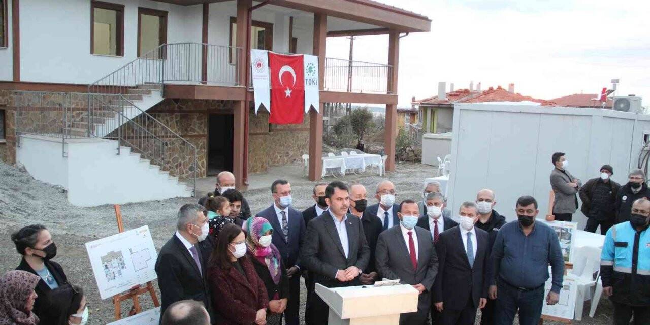 Bakan Kurum: “2-3 ay içinde evler etap etap teslim edilecek”