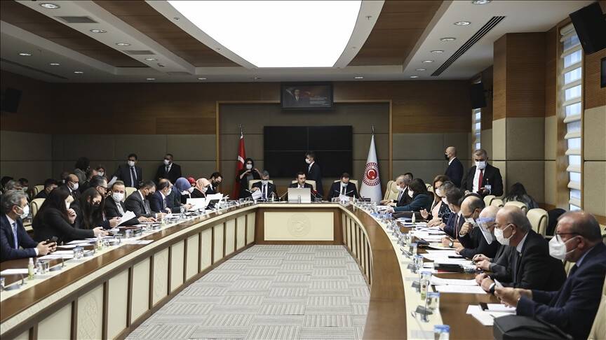 Milli Eğitim Komisyonu ’Öğretmenlik Meslek Kanun Teklifi’ için toplandı