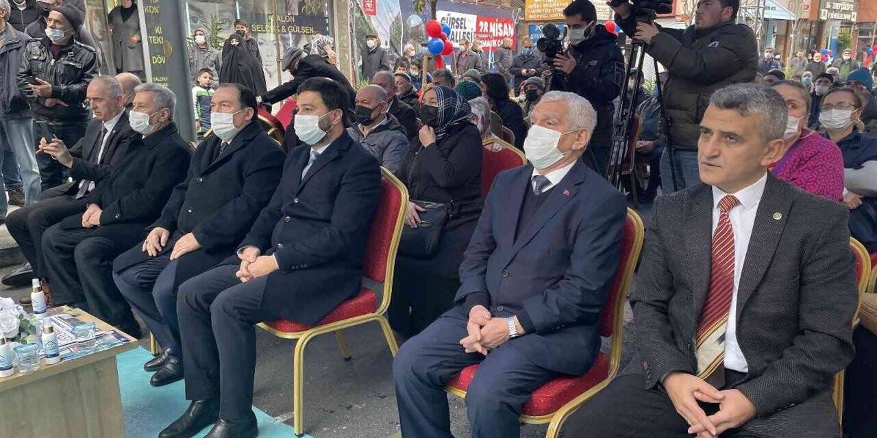 Kağıthane’nin yeni tematik caddesi ‘28 Nisan’ açıldı