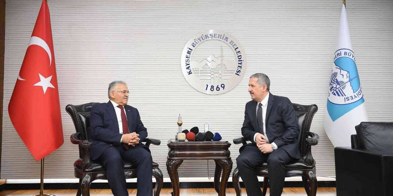 Başkan Büyükkılıç: "Hizmetten hizmete koşuyoruz"