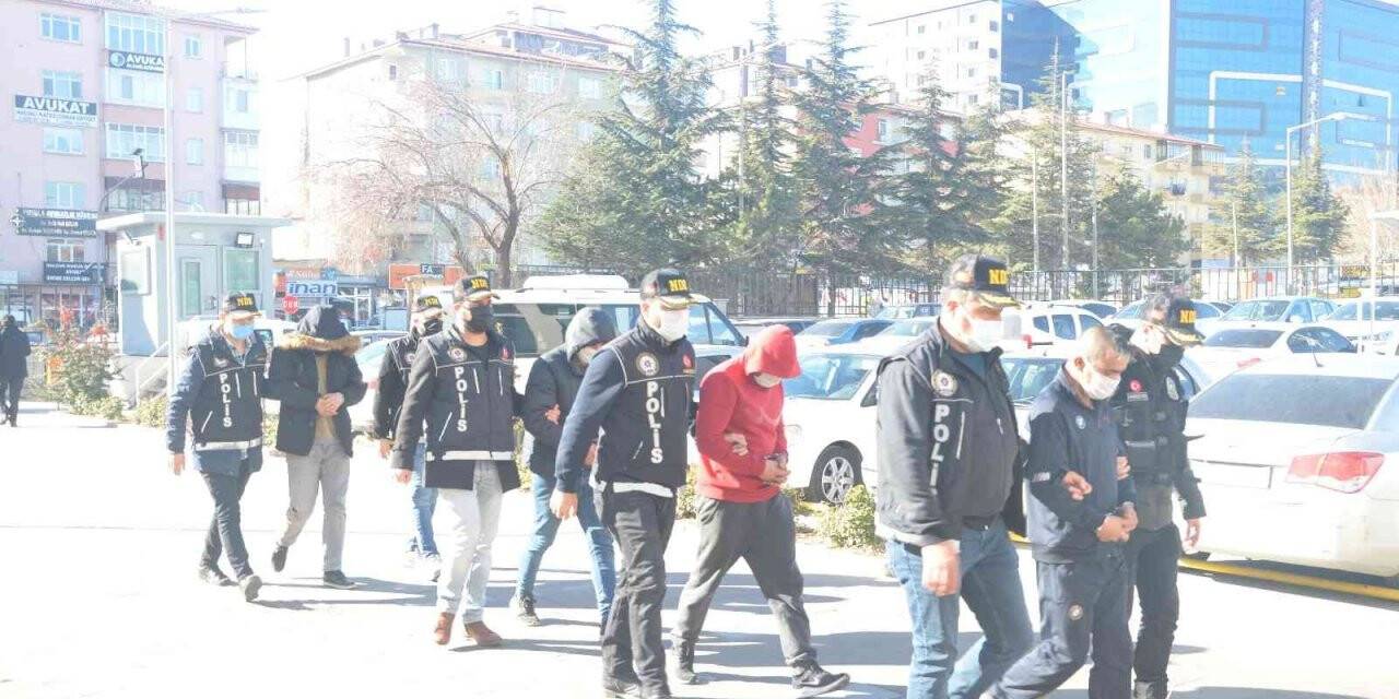 Niğde’de uyuşturucu operasyonu: 4 gözaltı