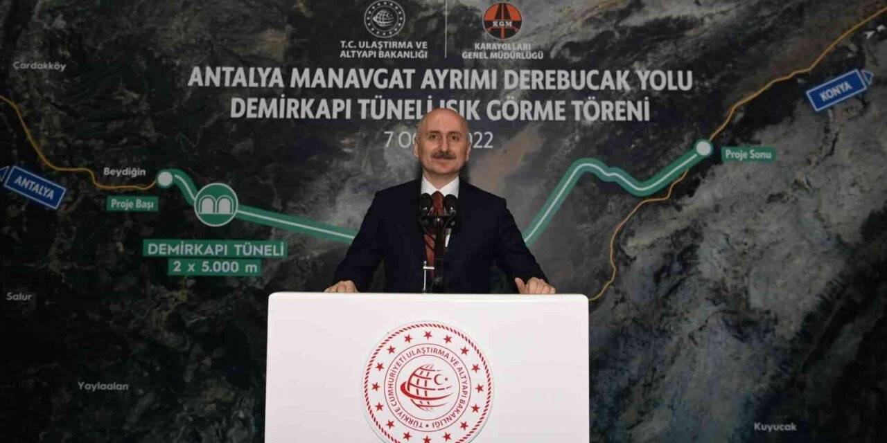 Bakan Karaismailoğlu: “Demirkapı Tüneli’nde ışık göründü”