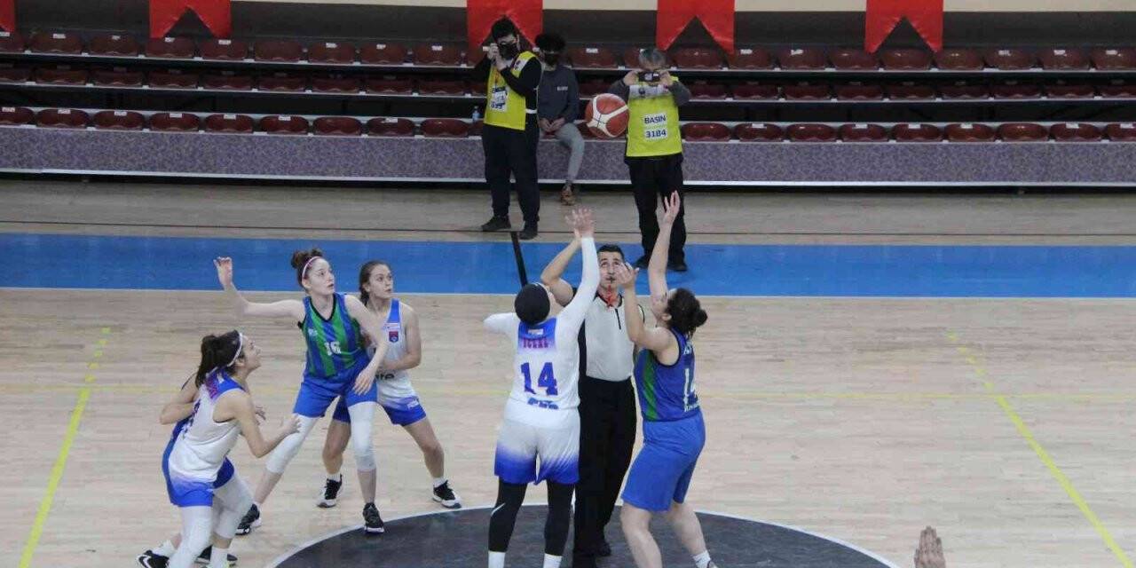 Düzce Atletik bu defa Altınel’i farklı geçti