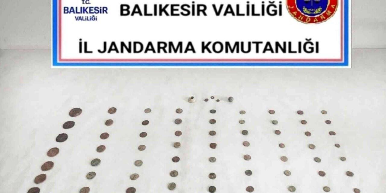 Ayvalık’ta jandarmadan tarihi eser operasyonu