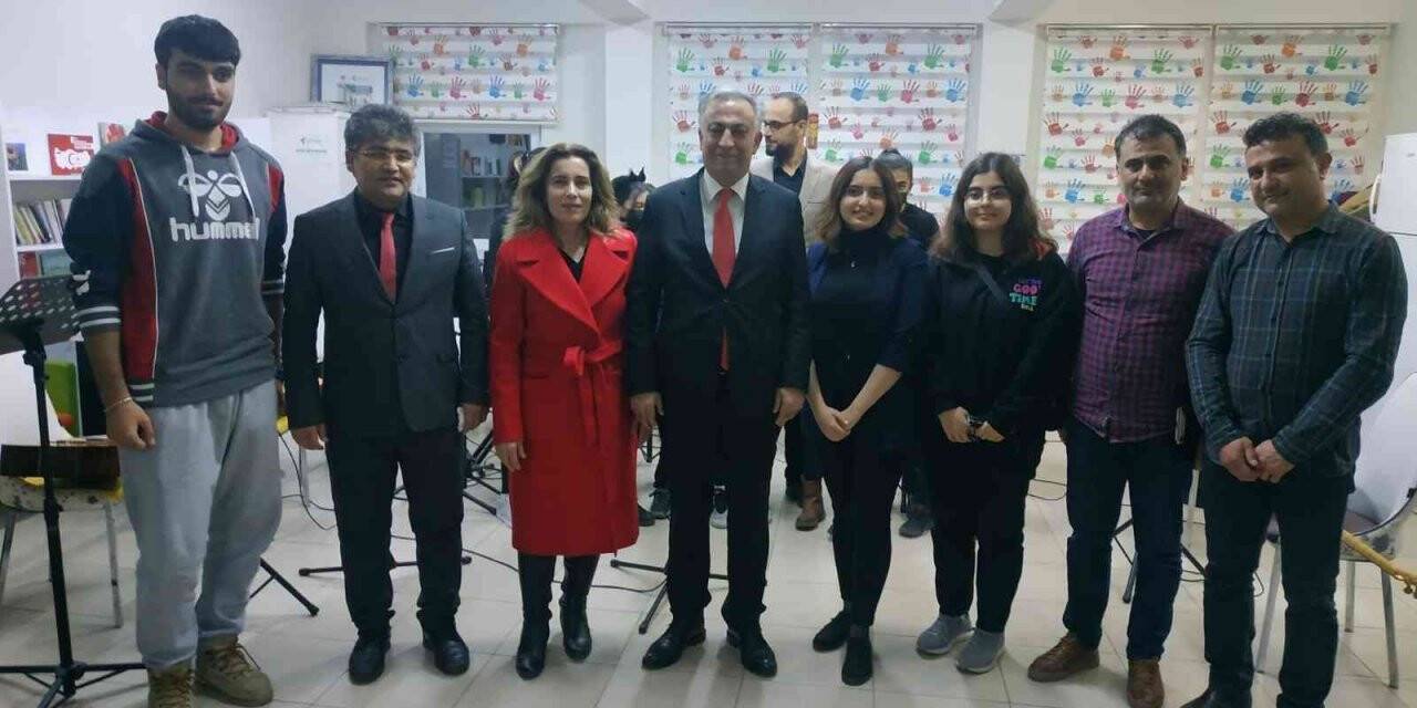 Özel yetenekli çocukların velilerine sertifika