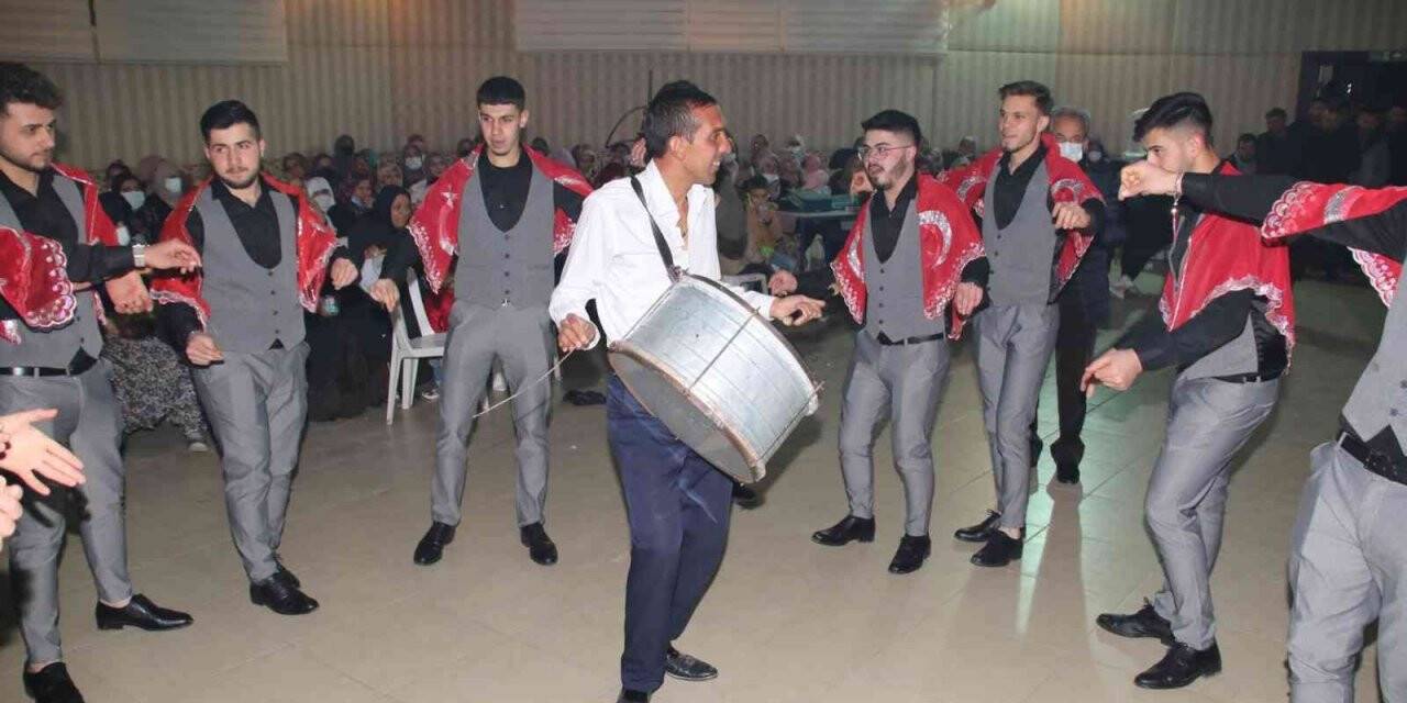 Başkan Akkaya asker eğlencesine katıldı