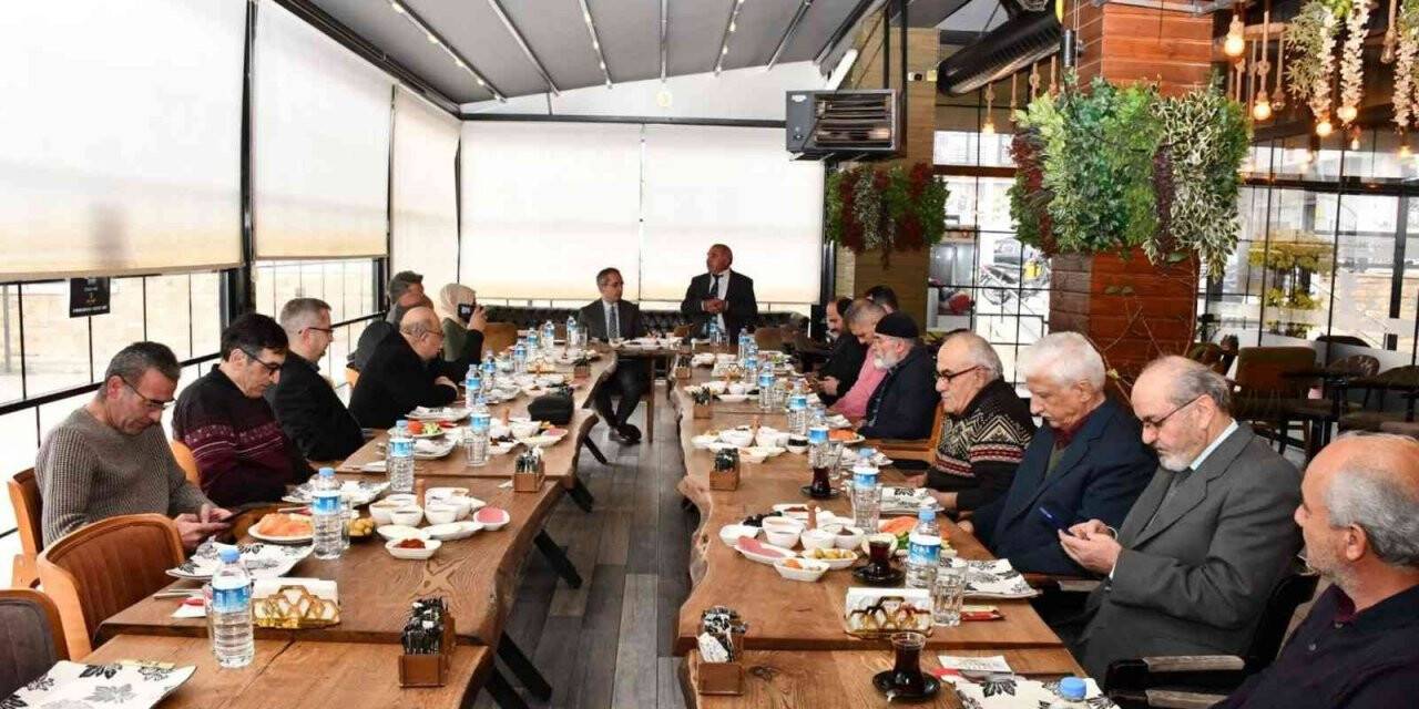 Kaymakam Deniz Pişkin gazetecilerle buluştu