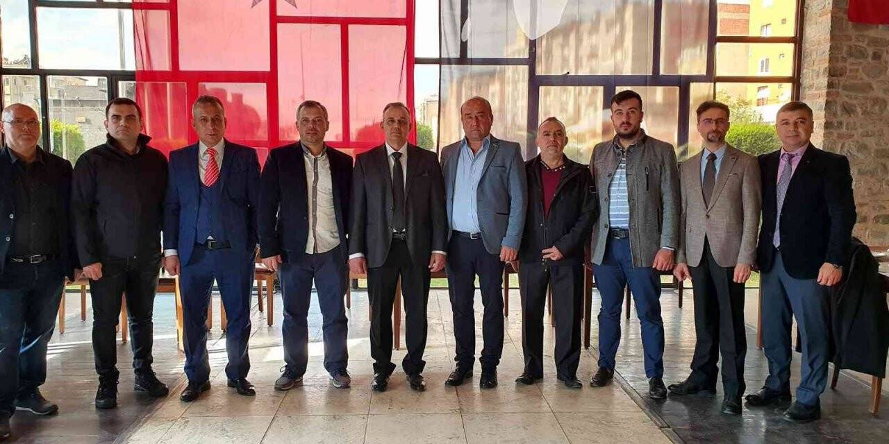 Elektrikçiler Odası Başkan Adayı Muzaffer İz oda üyeleri ile buluştu