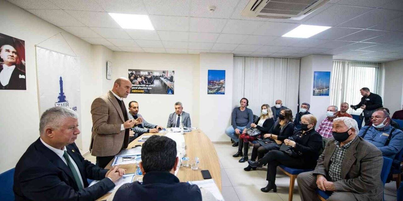 Başkan Soyer, Urlalı muhtarlarla buluştu