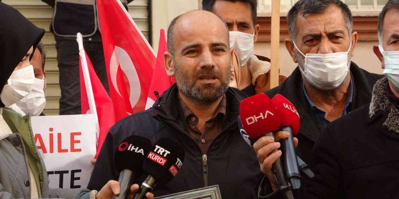 Evlat nöbetindeki aileler direniyor, sayıları artıyor
