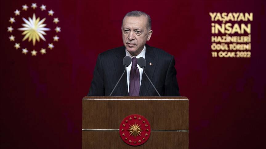 Cumhurbaşkanı Erdoğan: Ustalarımızın ve sanatkarlarımızın kabiliyetlerinin yaşatılmasını temin edeceğiz