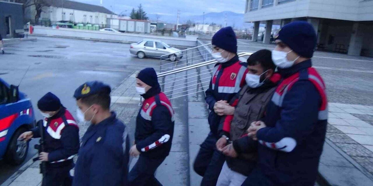 Tartıştığı iş arkadaşını defalarca bıçaklayarak öldürdü
