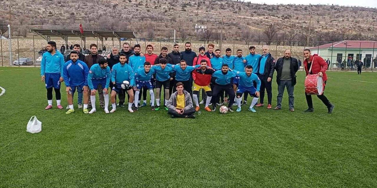 Dicle Gençlikspor ile Bismil Ova Yıldızları Gençlikspor arasında puanlar paylaşıldı