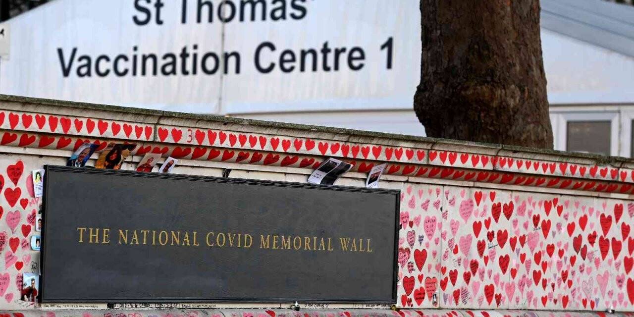 İngiltere’de bir günde 141 bin 472 vaka