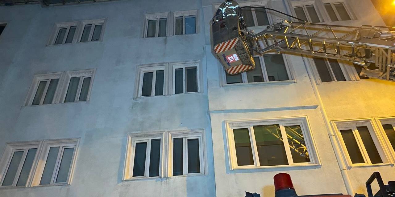 Ekipleri alarma geçiren genç, evinde uyurken bulundu