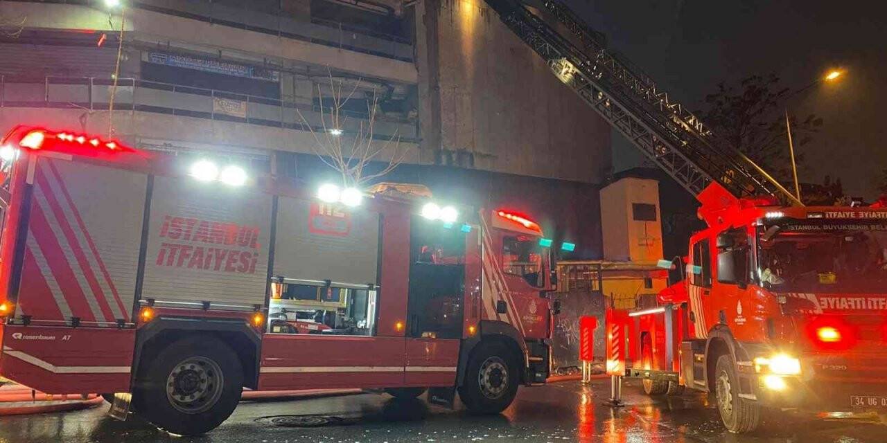 Zeytinburnu’nda çorap atölyesinde korkutan yangın