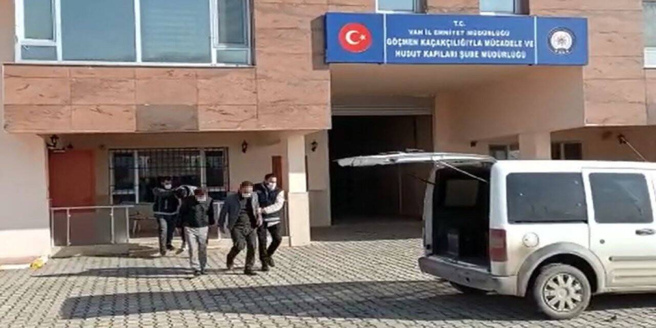 Van’da 20 organizatör yakalandı