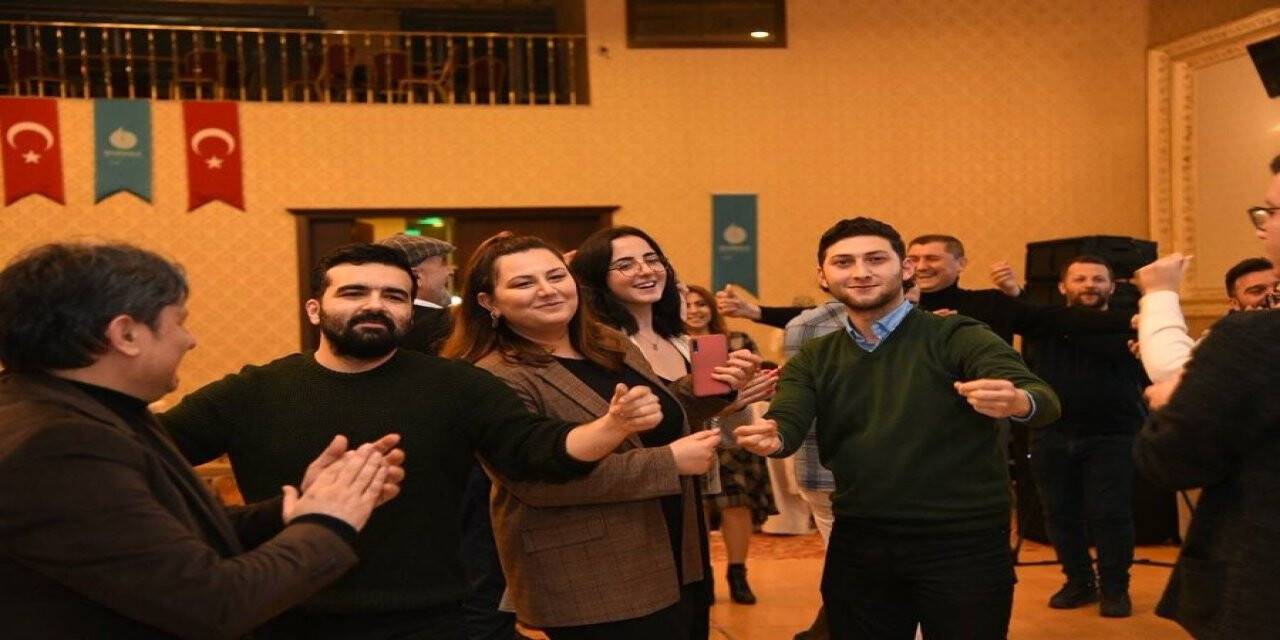 Başiskele Belediyesi’nden gazetecilere moral gecesi