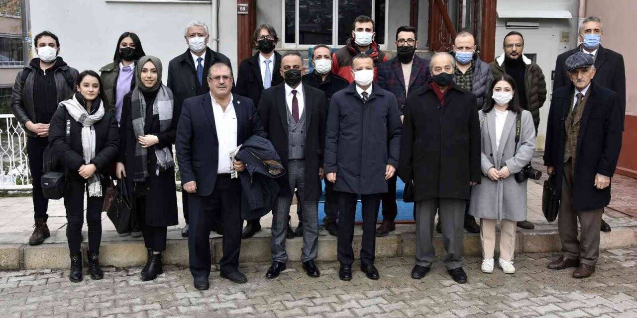 Vali Taşbilek gazetecilerle buluştu