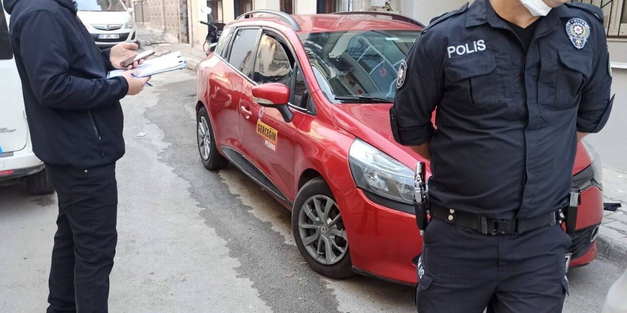 Gazeteci dahil 7 vatandaşı soyan hırsızlar yakayı ele verdi
