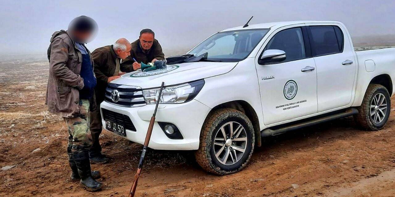 Kaçak ördek avlayan şahsa ceza