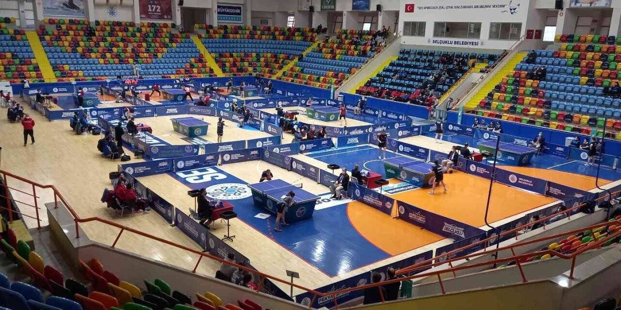 Bursa Büyükşehir Belediyespor, Masa Tenisi Süper Ligi’nde 4 maçta 3 galibiyet elde etti