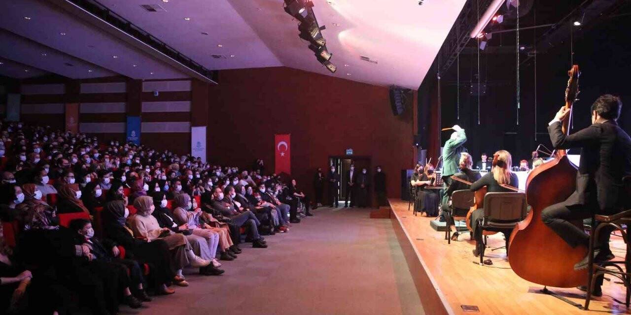 Sinema senfoni orkestrası Başakşehir’de sahne aldı