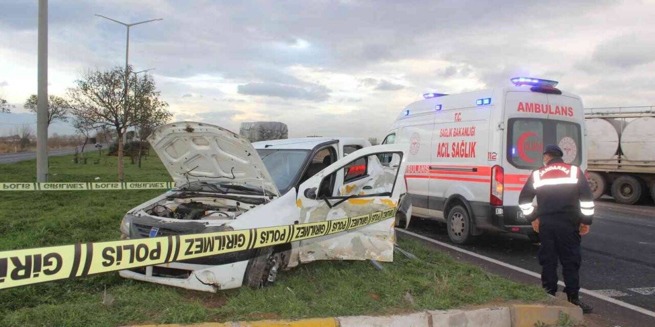 Manisa’da tır ile otomobil çarpıştı: 1 ölü