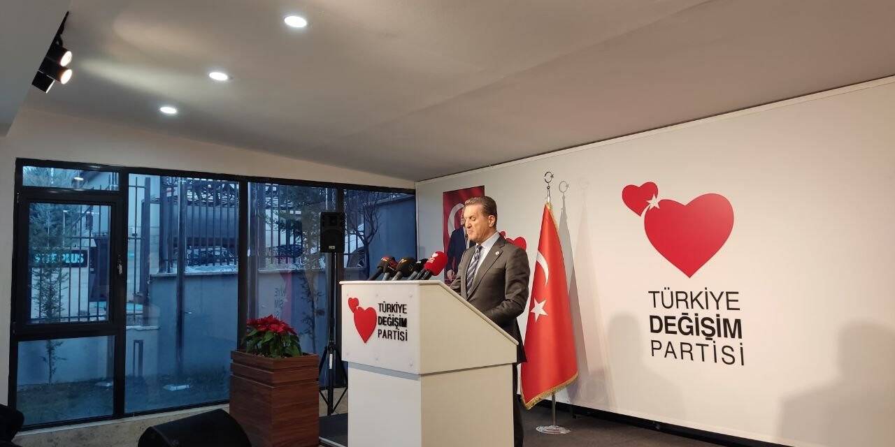 TDP Genel Başkanı Sarıgül: “TDP’nin gölge Maliye Bakanı Dr. Aziz Murat Hatipağaoğlu’nu kamuoyuyla buluşturuyoruz"