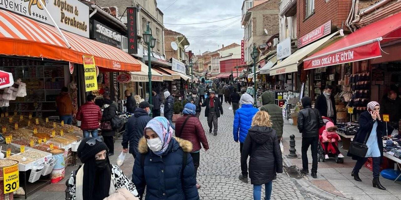 Sosyal yaşantı Eskişehir’i vaka sayılarında zirveye taşıdı