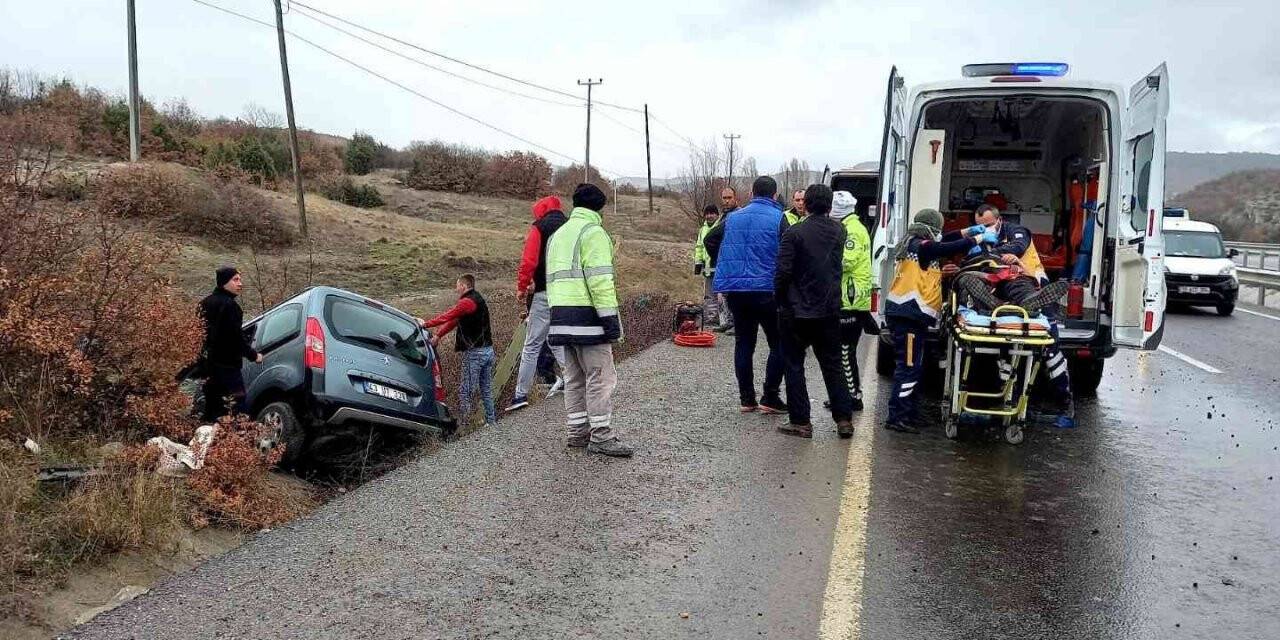 Tavşanlı’da trafik kazası: 2 yaralı