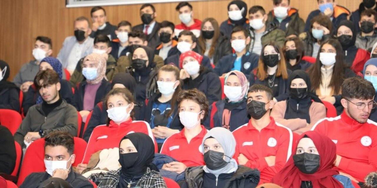 Gençlik Çalıştaylarının startı verildi