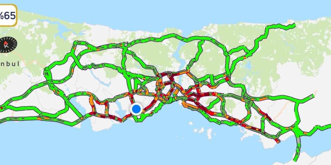 İstanbul’da trafik yoğunluğu, seviye yüzde 65’e yükseldi