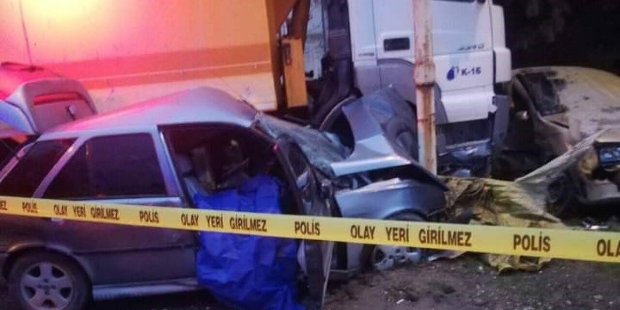 Hafriyat kamyonu ile otomobil çarpıştı: 1 ölü