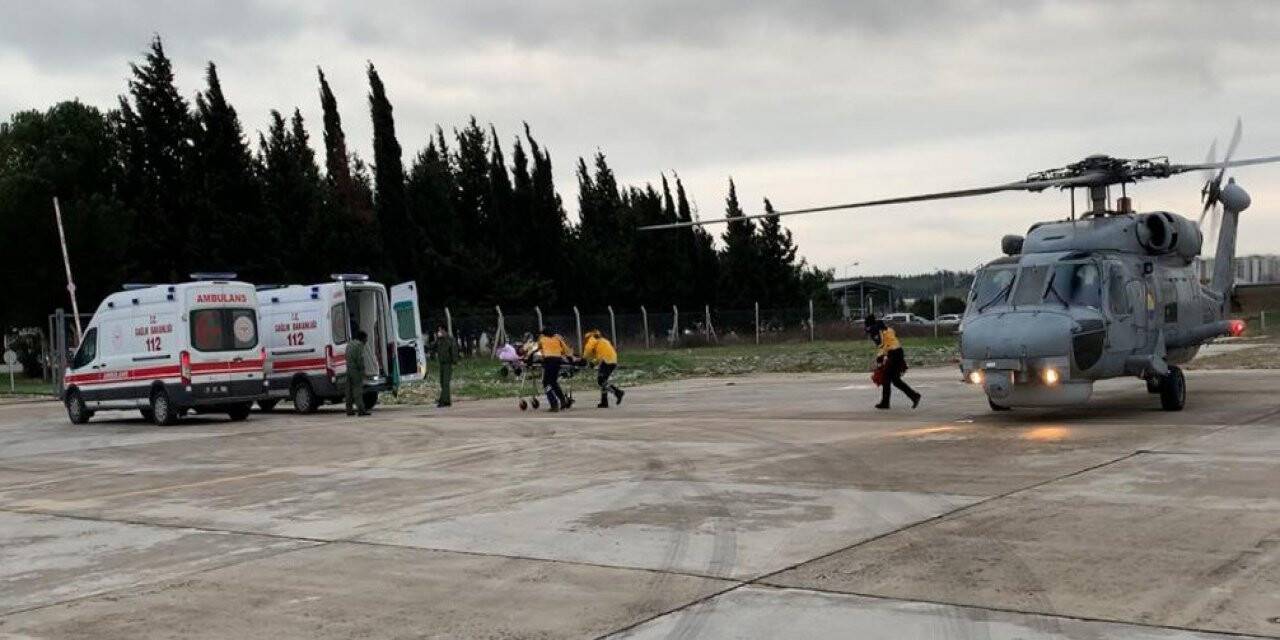 Gökçeada’da 2 hasta askeri helikopterle tahliye edildi
