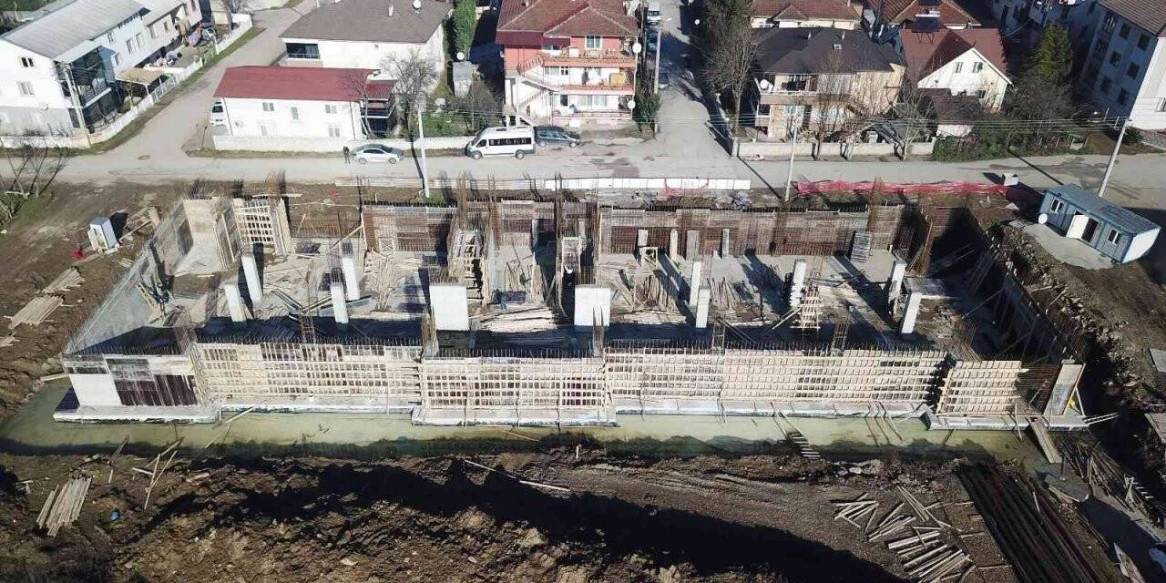 Başkan Özlü “Azmimilli İlkokulu yeni yerine çok yakışacak”