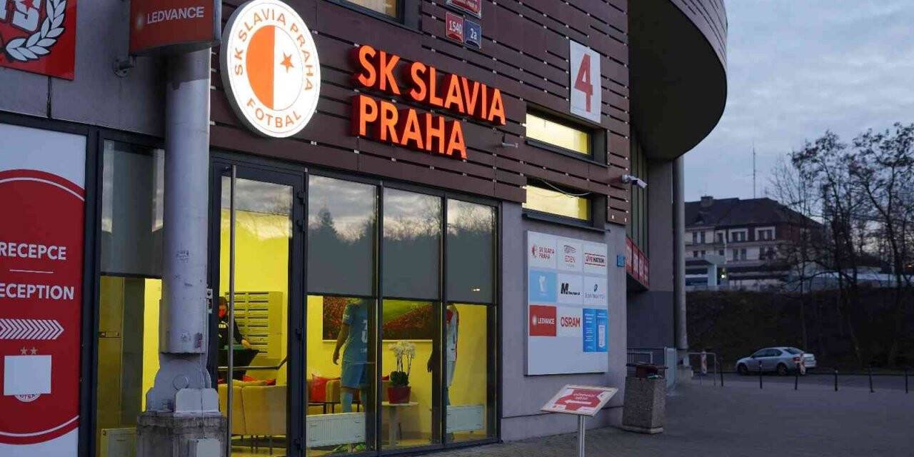 Çekya’da stadyumlara aşı merkezi kuruldu