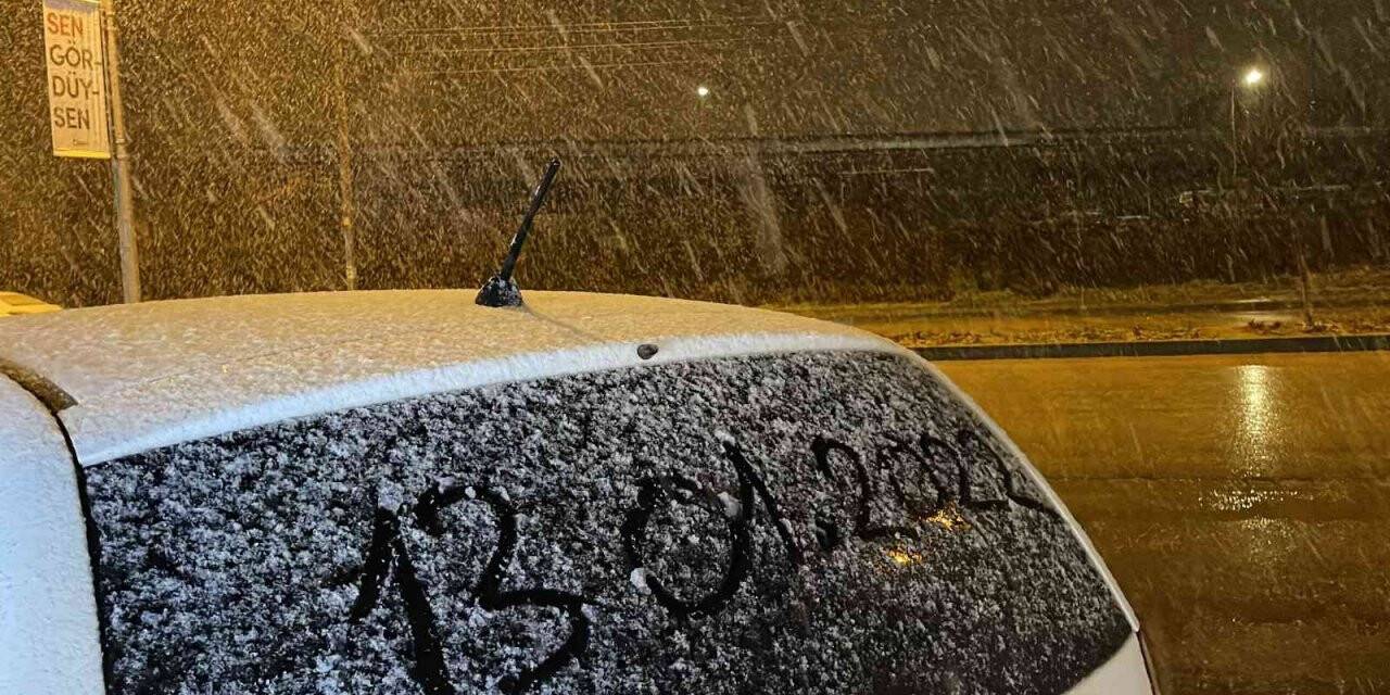 Düzce’ye yılın ilk karı düştü