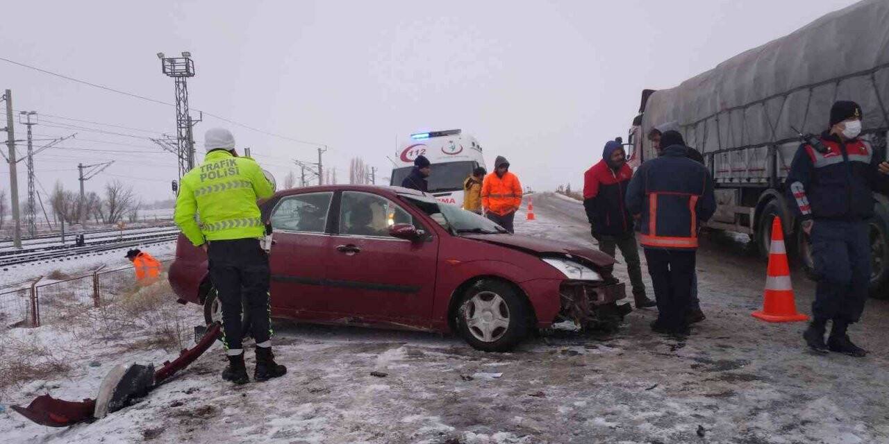 Trafik kazası 4 yaralı