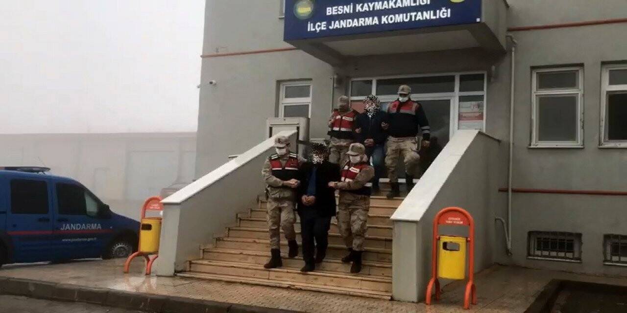 Sulama borularını çaldılar