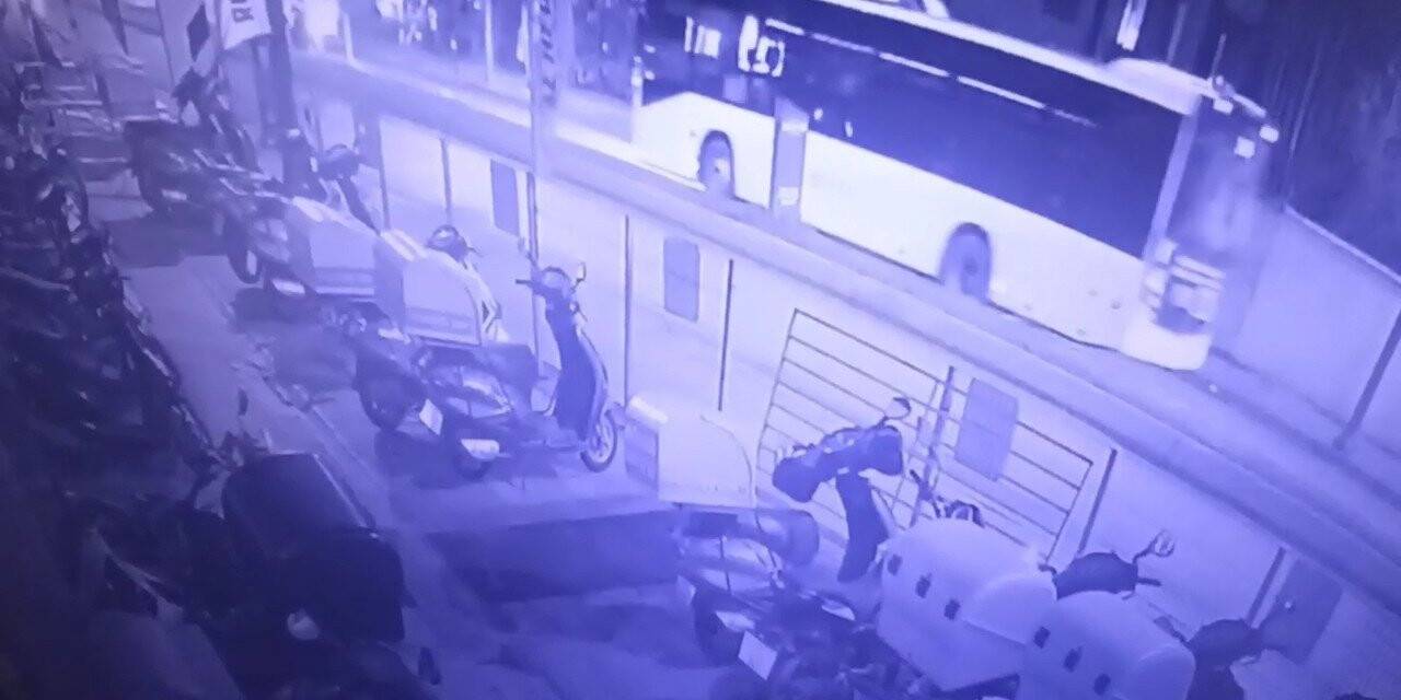 Üsküdar’da İETT otobüsü şoförü direksiyon başında fenalaştı