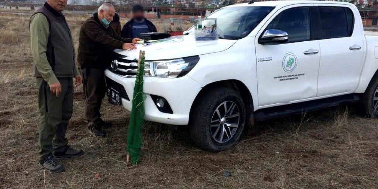 Kayseri’de yasa dışı keten kuşu avlayan 2 şahıs suçüstü yakalandı
