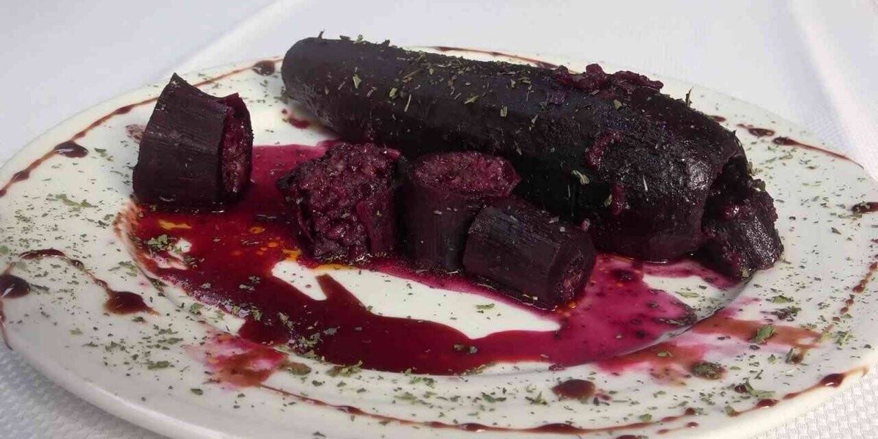 Bu havuç tornada oyulup dolma yapılıyor