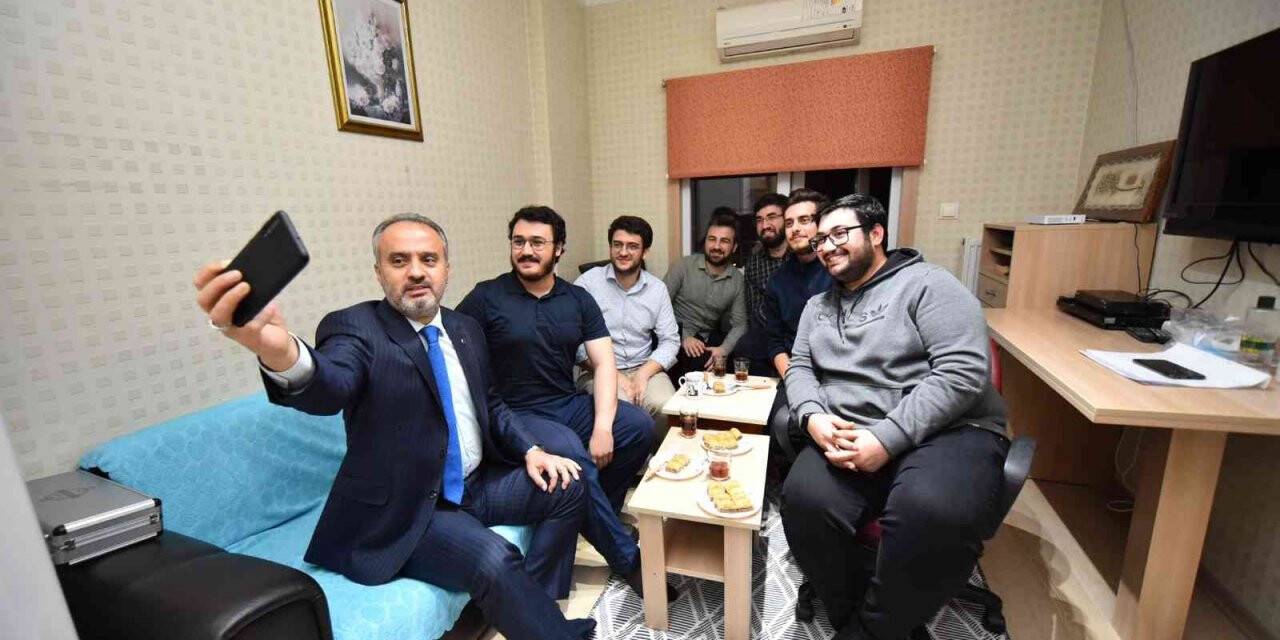 Bursa’da hayat üniversitelilere güzel