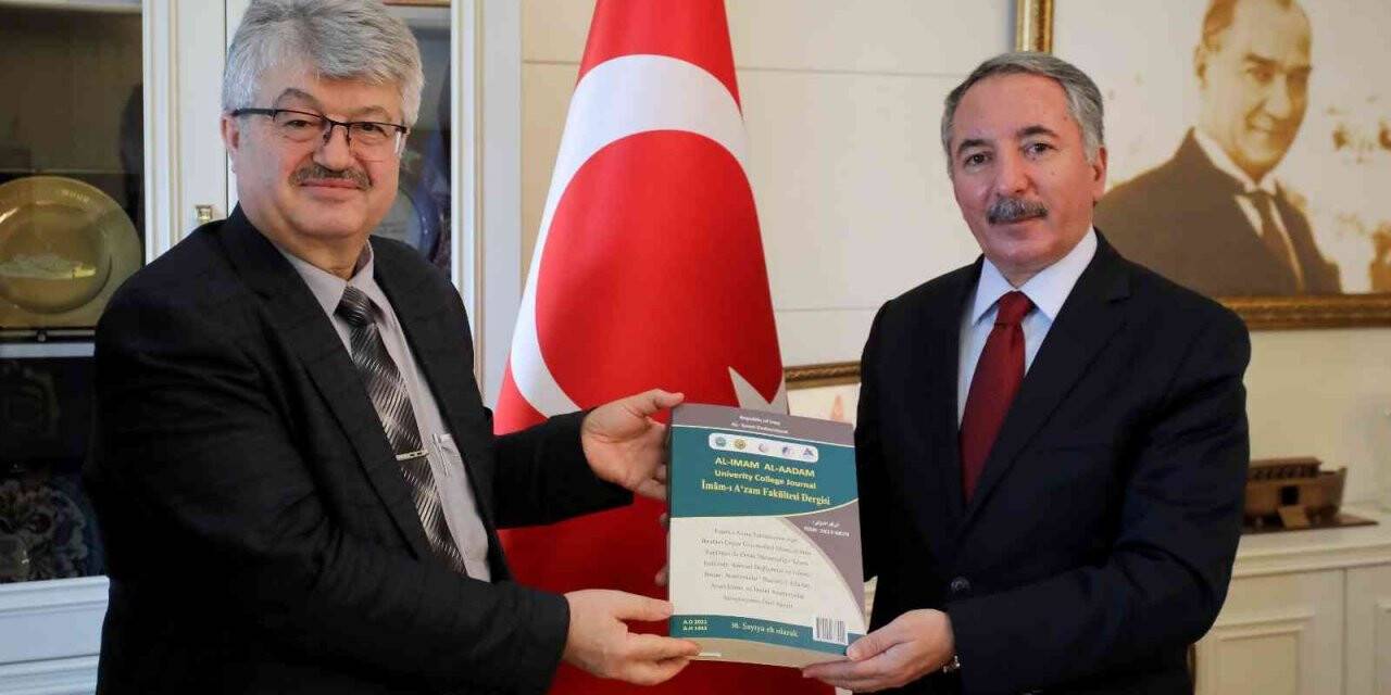 Uluslararası İslâmî ve İnsanî Araştırmalar Sempozyumu kitabı AİÇÜ Rektörü Prof. Dr. Karabulut’a takdim edildi
