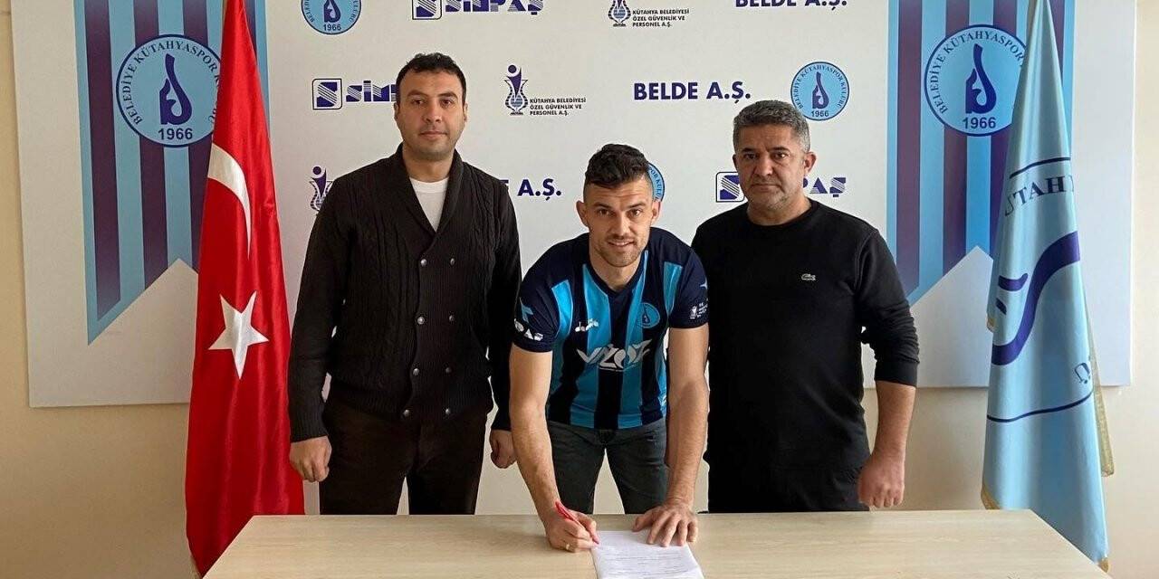 Belediye Kütahyaspor hücum hattını İsmail Düzgün ile güçlendirdi