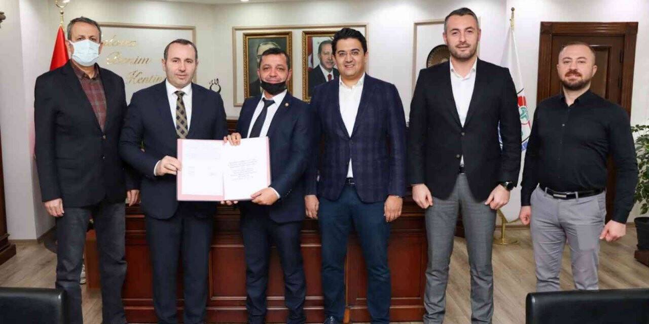 Yalova Belediyesi memurlarına yüzde 120 SDS artışı