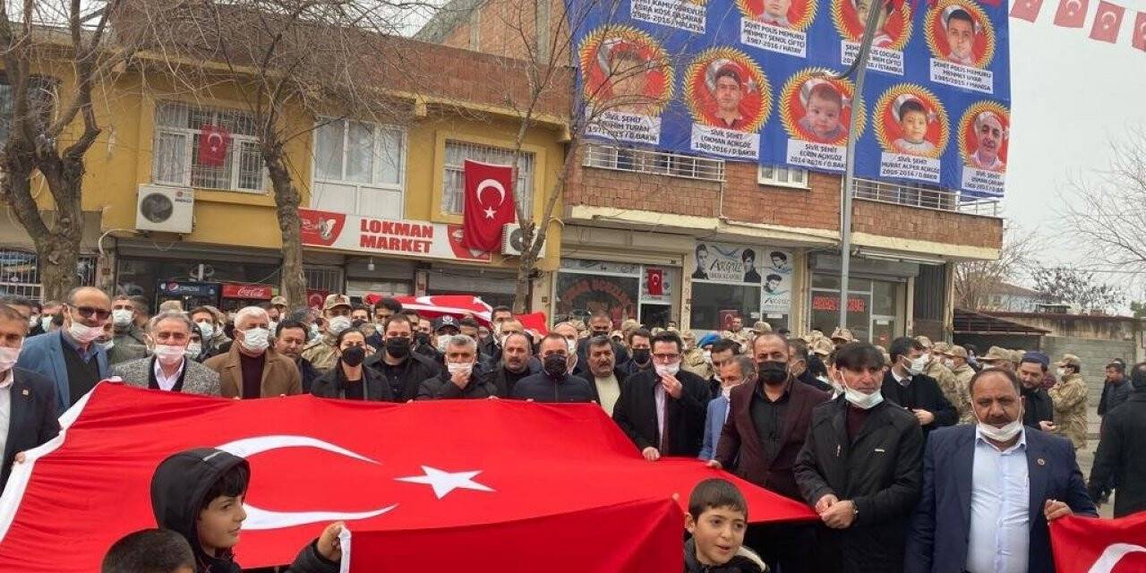 Diyarbakır’da 6 yıl önce düzenlenen terör saldırısı şehitleri anıldı